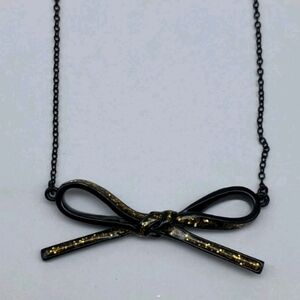 Kate Spade-Glitter Bow 🎀 Pendant Necklace (Black ♠️)